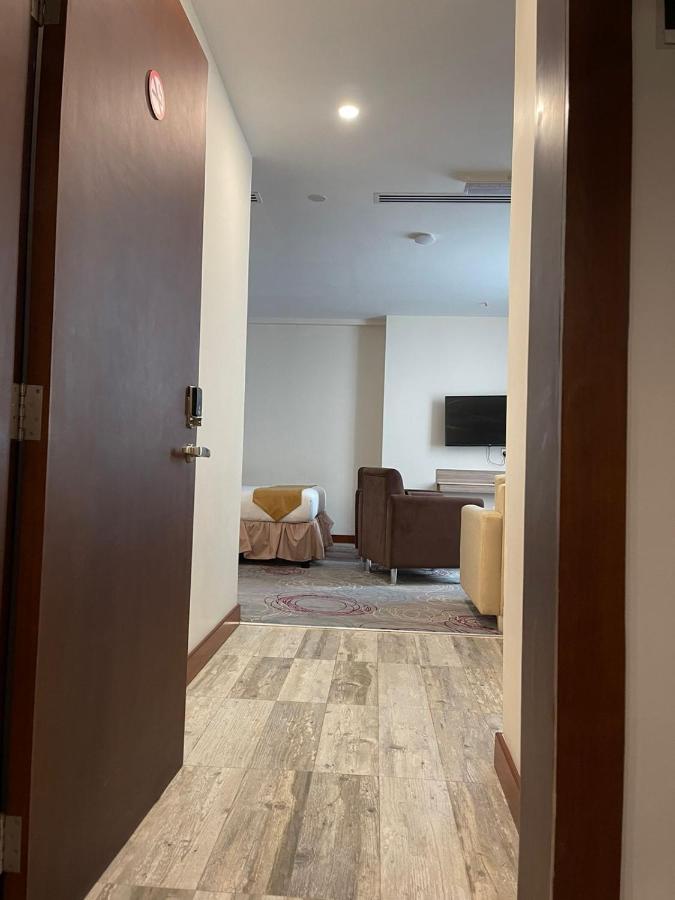 Grand Tourist Hotel Маскат Екстериор снимка